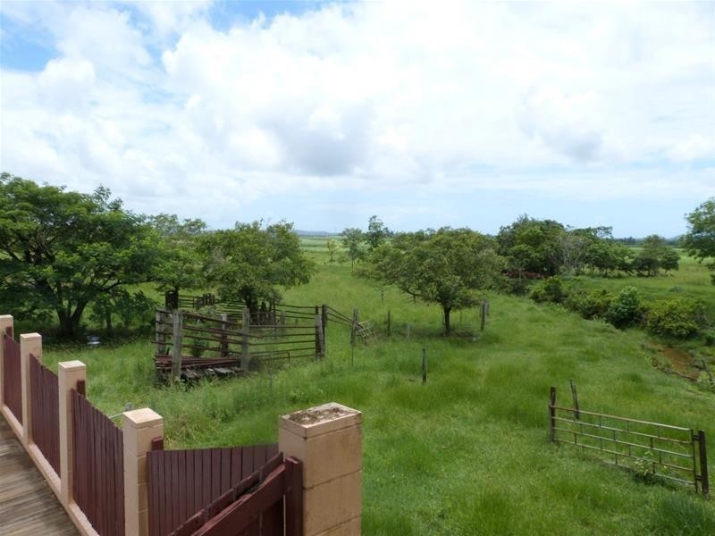 102 Hill Sixty Road, El Arish QLD 4855