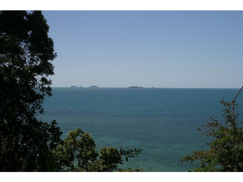 Mission Beach QLD 4852