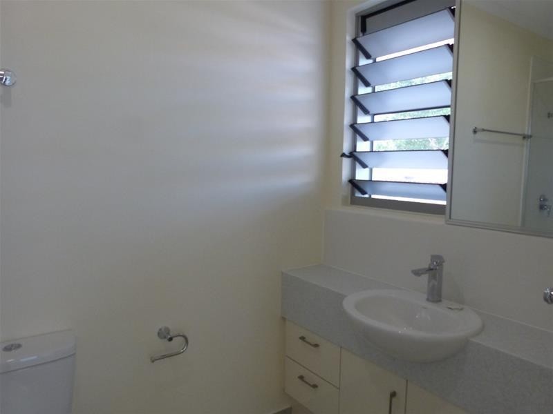 1/21 Shore Street, Wongaling Beach QLD 4852