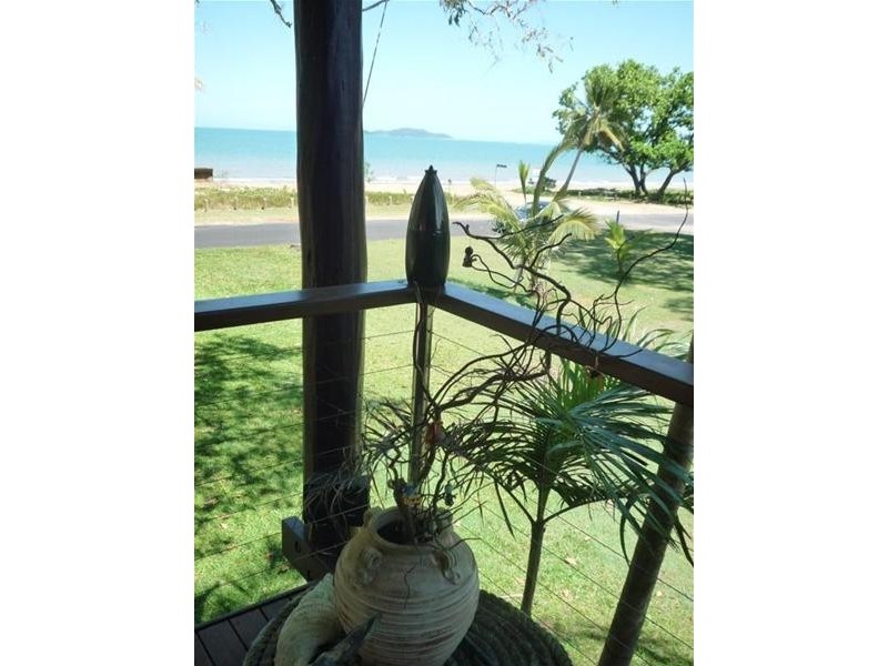 South Mission Beach QLD 4852