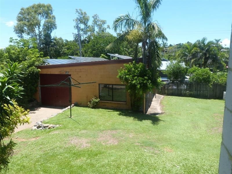 78 Kennedy Esplanade, South Mission Beach QLD 4852