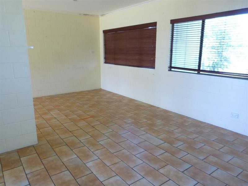 78 Kennedy Esplanade, South Mission Beach QLD 4852