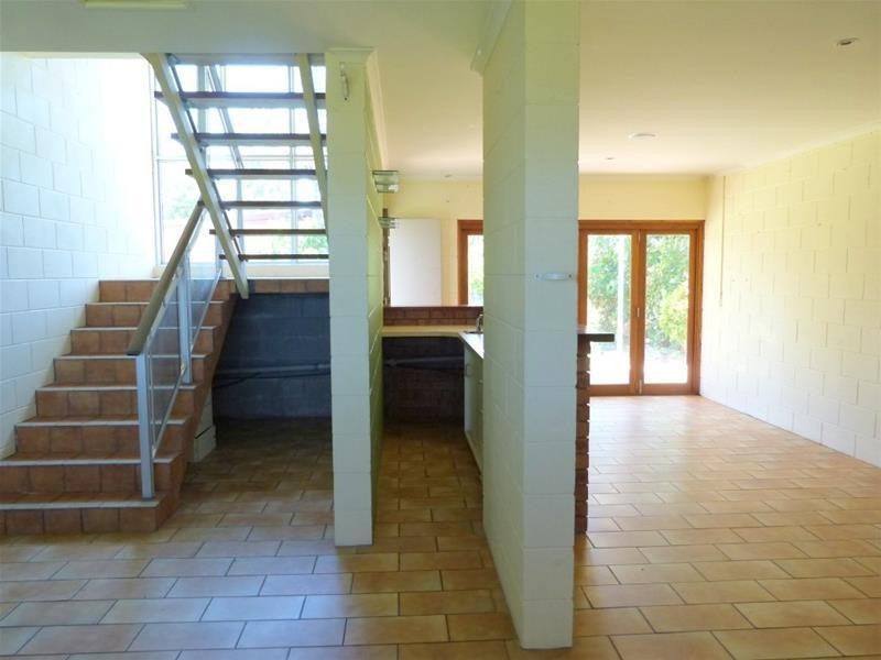 78 Kennedy Esplanade, South Mission Beach QLD 4852