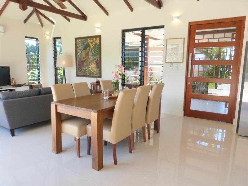 23 Rise Crescent, Mission Beach QLD 4852