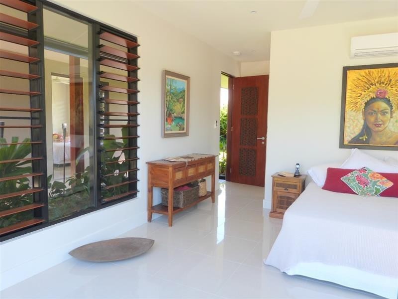 23 Rise Crescent, Mission Beach QLD 4852