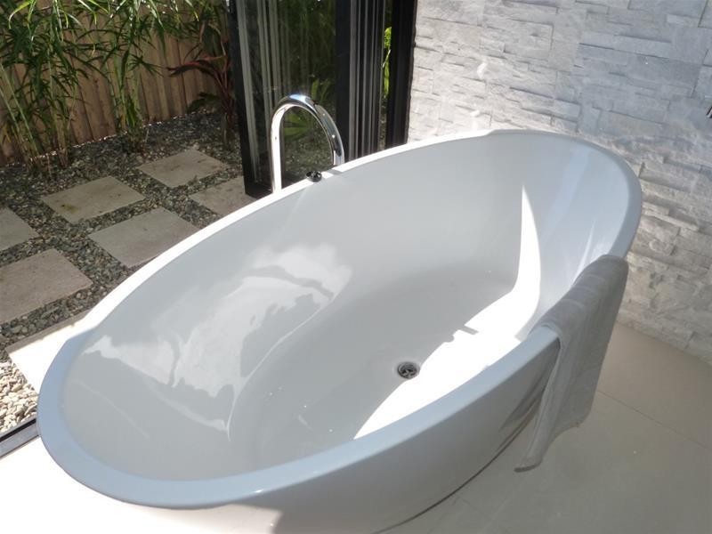 23 Rise Crescent, Mission Beach QLD 4852