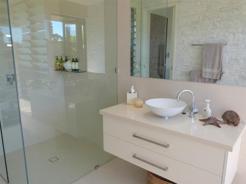 23 Rise Crescent, Mission Beach QLD 4852