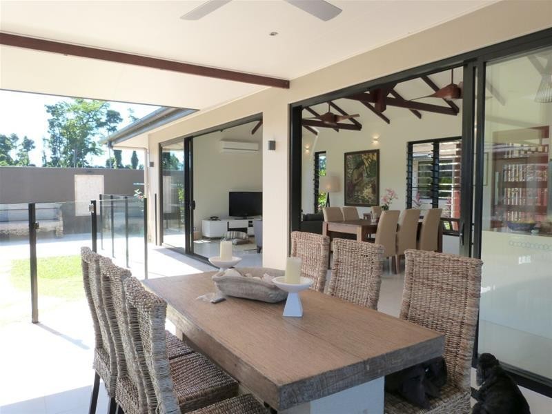 23 Rise Crescent, Mission Beach QLD 4852