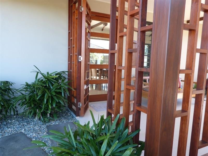 23 Rise Crescent, Mission Beach QLD 4852