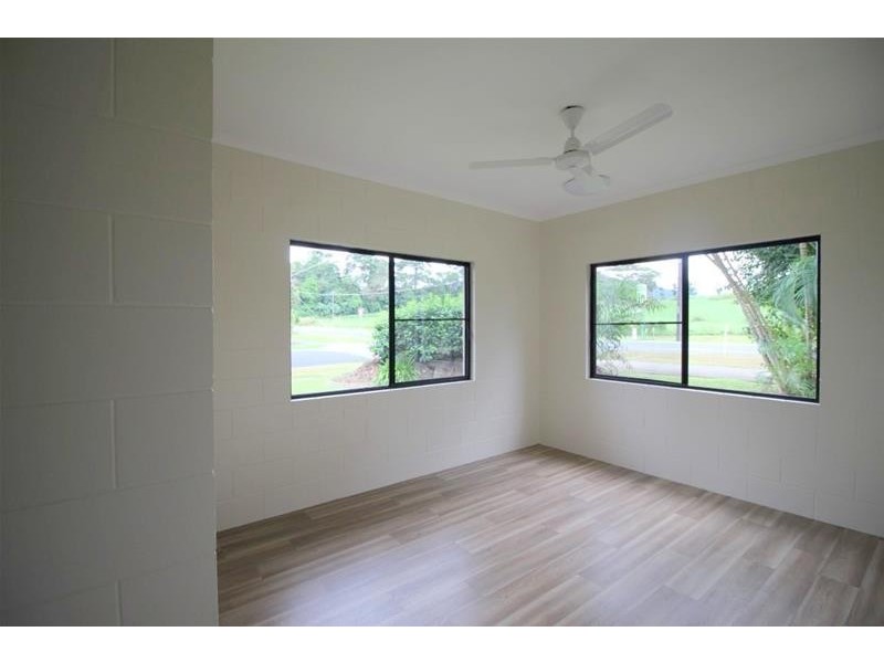 32 Seaview Street, Mission Beach QLD 4852