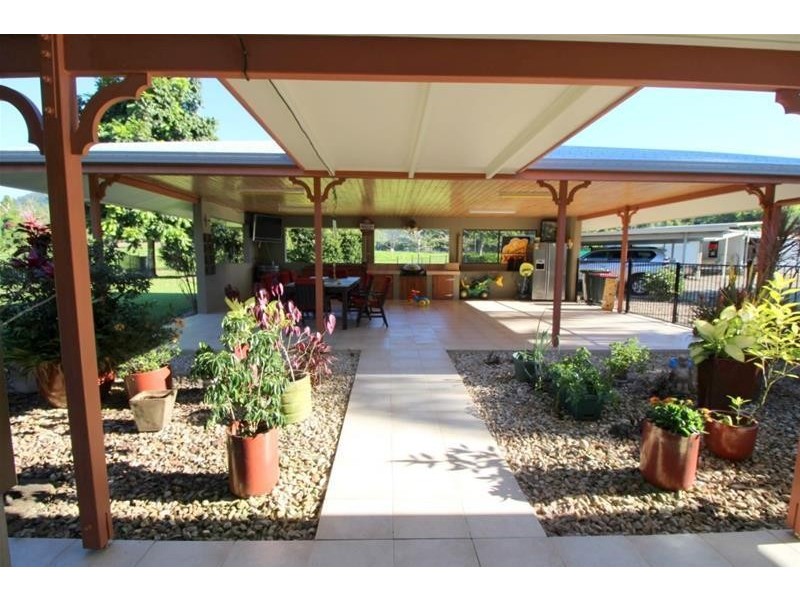 17 Lloyd Bell Road, Merryburn QLD 4854