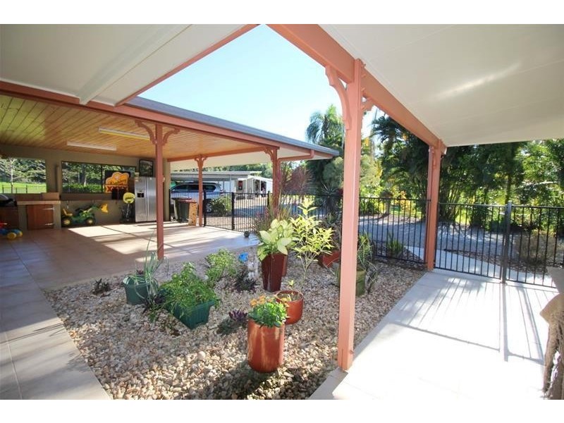 17 Lloyd Bell Road, Merryburn QLD 4854