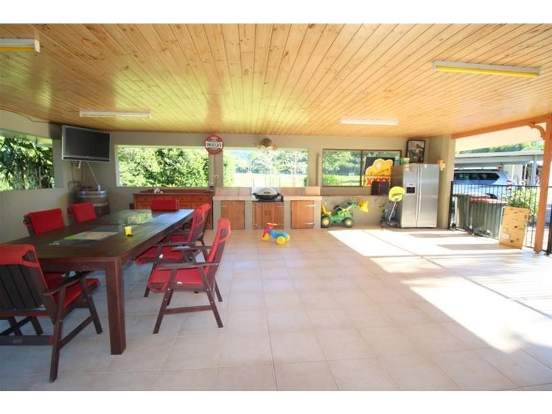 17 Lloyd Bell Road, Merryburn QLD 4854