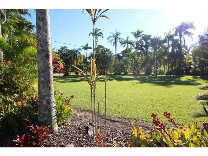 17 Lloyd Bell Road, Merryburn QLD 4854