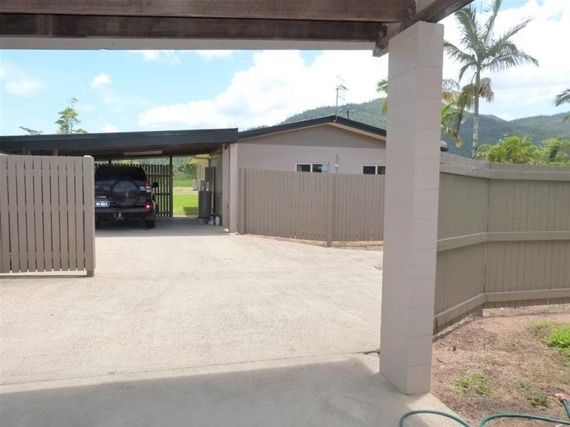 662 Bulgun Road, Bulgun QLD 4854