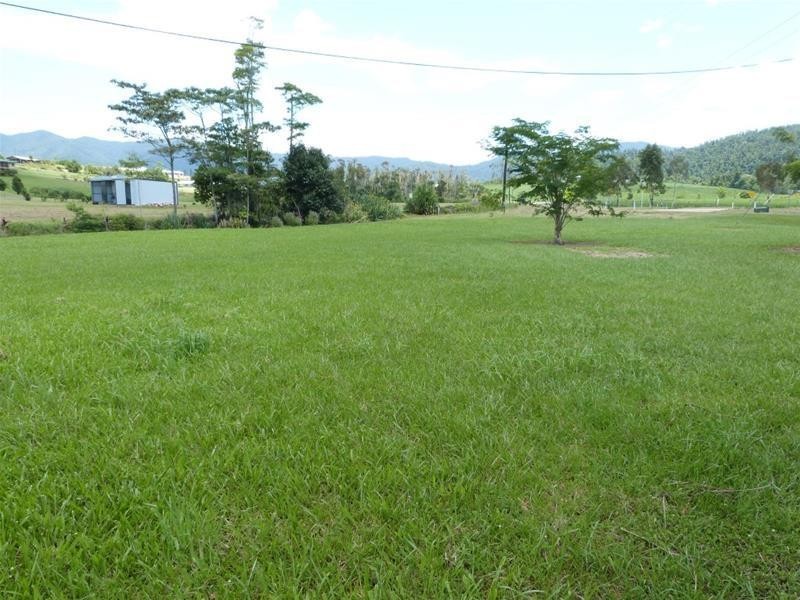 662 Bulgun Road, Bulgun QLD 4854