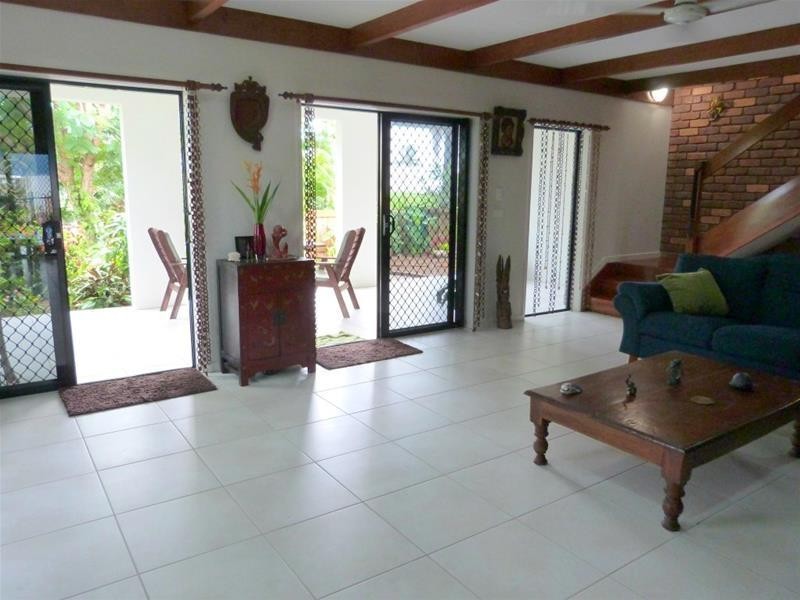 36 Wall Street, South Mission Beach QLD 4852