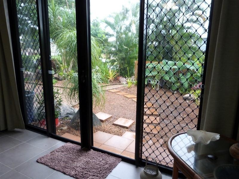 36 Wall Street, South Mission Beach QLD 4852