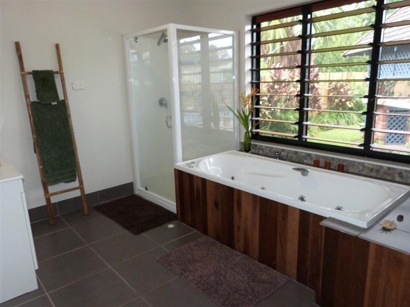 36 Wall Street, South Mission Beach QLD 4852