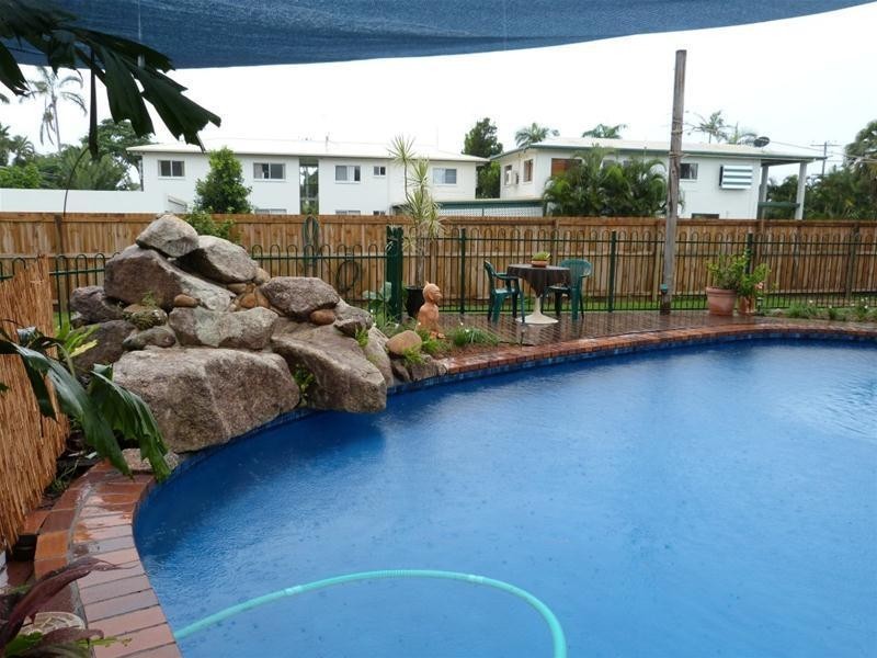 36 Wall Street, South Mission Beach QLD 4852