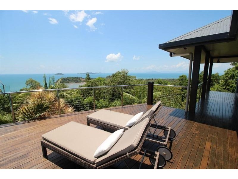 11/73 Explorers Drive, South Mission Beach QLD 4852