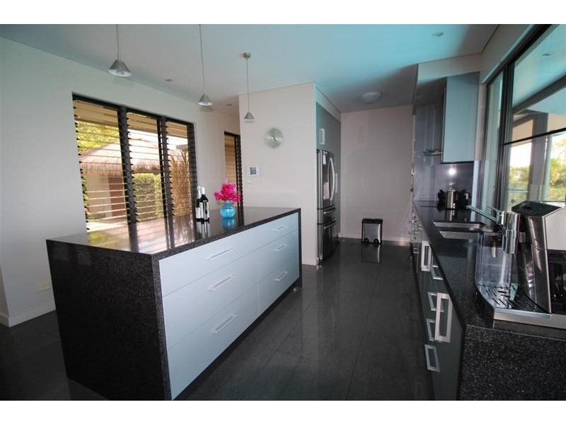 11/73 Explorers Drive, South Mission Beach QLD 4852