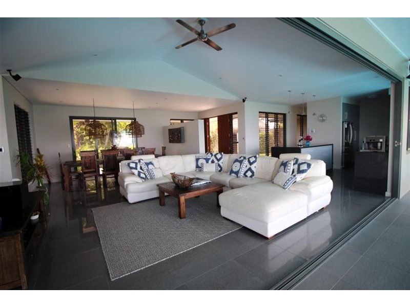 11/73 Explorers Drive, South Mission Beach QLD 4852