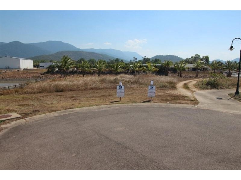 2043 Palmerston Highway, East Palmerston QLD 4860