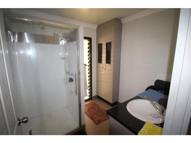 4 Riverside Terrace, South Mission Beach QLD 4852