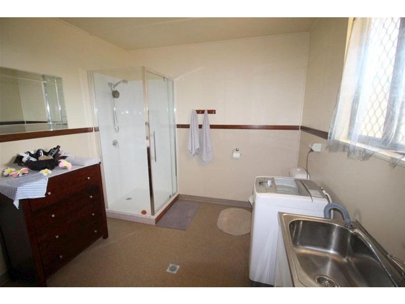 4 Riverside Terrace, South Mission Beach QLD 4852