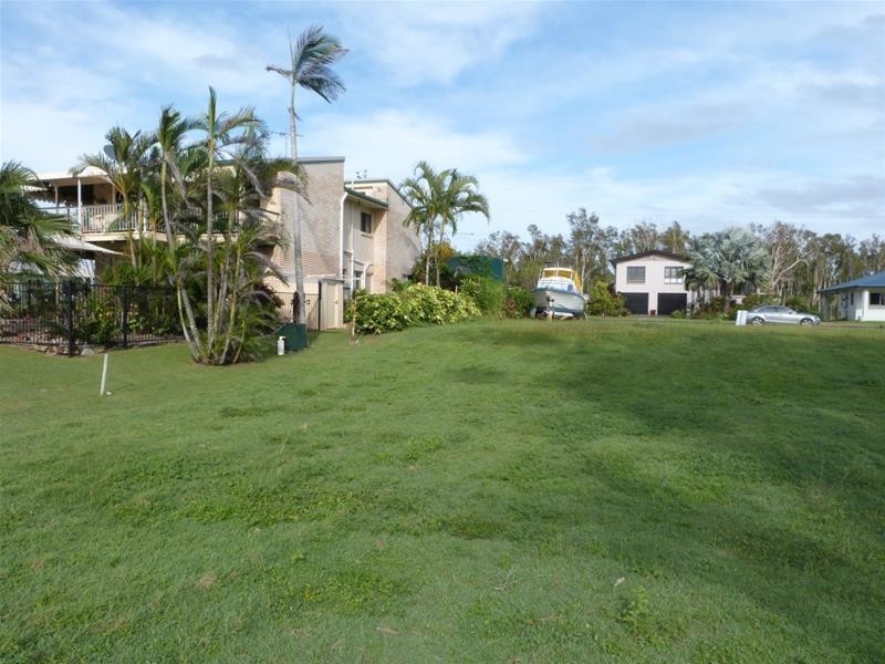 Lot 14, 68 Taylor Street, Tully Heads QLD 4854