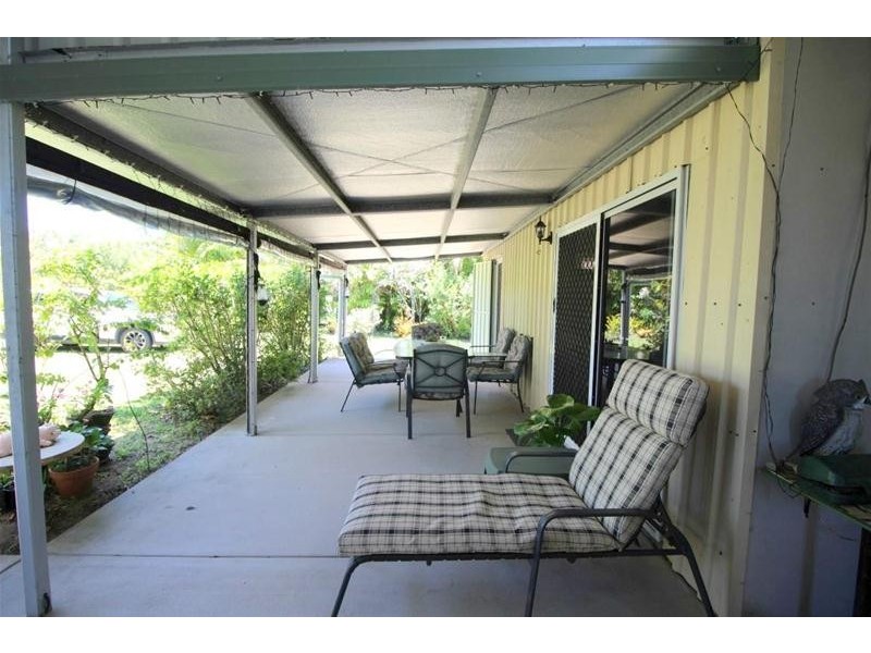 37 Paradise Palm Drive, Tully Heads QLD 4854