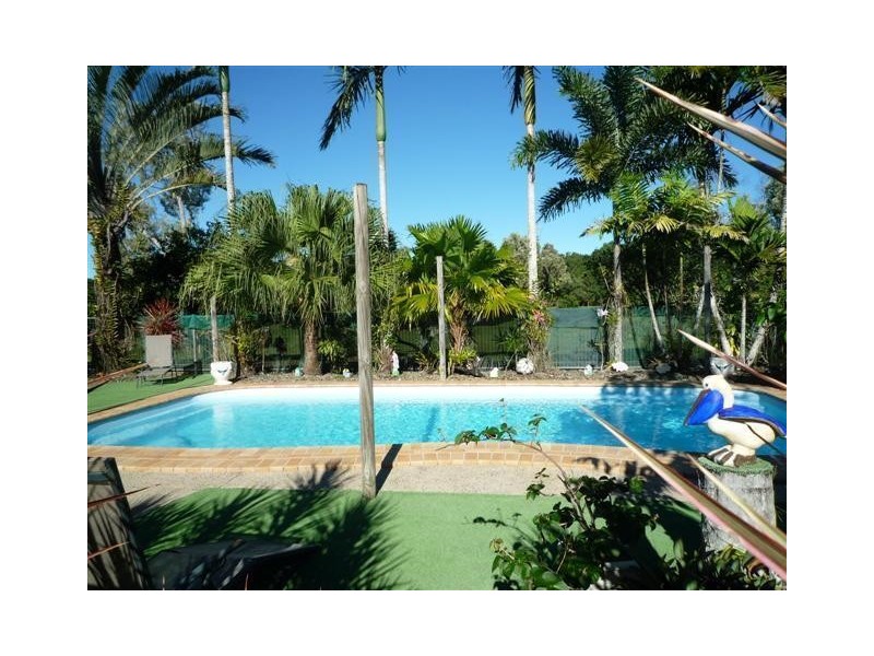 23 Vipiana Drive, Tully Heads QLD 4854