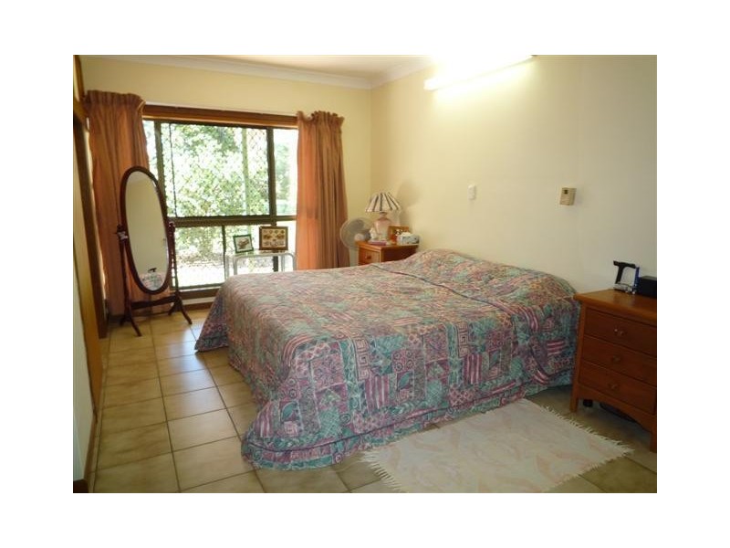 23 Vipiana Drive, Tully Heads QLD 4854