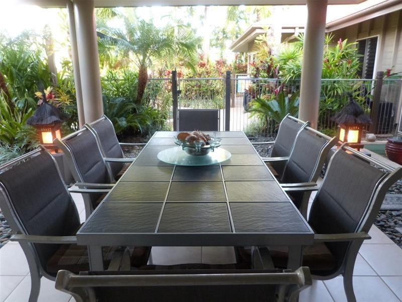 6 McNamara Street, Wongaling Beach QLD 4852