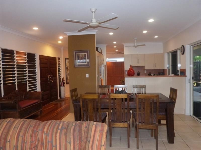 6 McNamara Street, Wongaling Beach QLD 4852