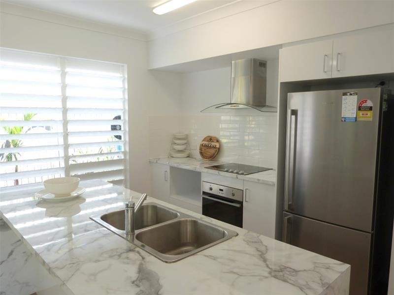 1/24 Southward Street, Mission Beach QLD 4852