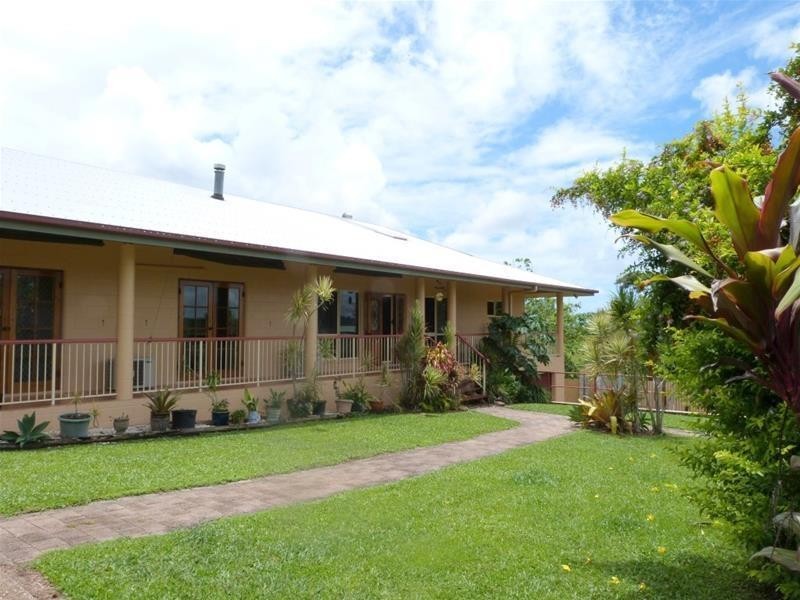 102 Hill Sixty Road, El Arish QLD 4855