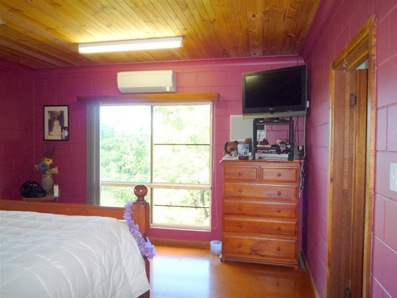 102 Hill Sixty Road, El Arish QLD 4855