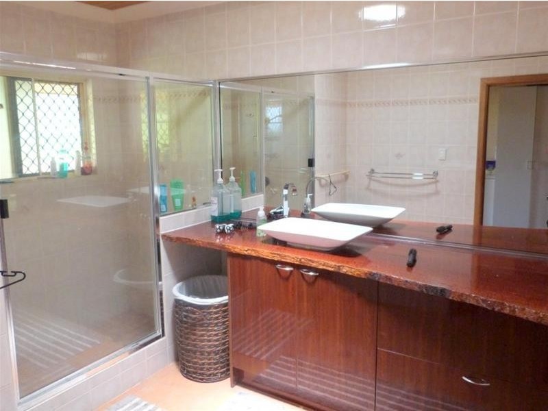 102 Hill Sixty Road, El Arish QLD 4855