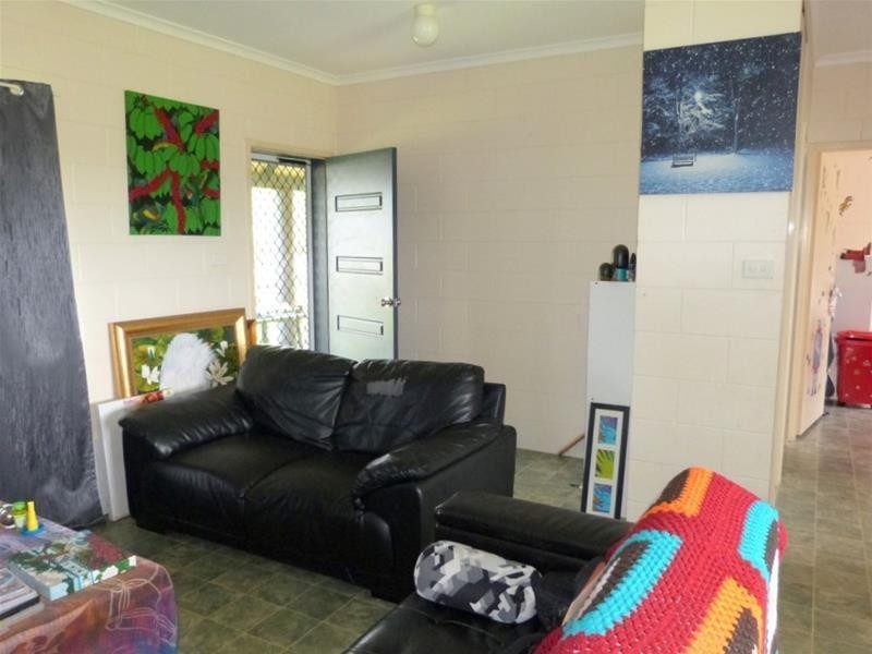 7 Glasgow Street, El Arish QLD 4855