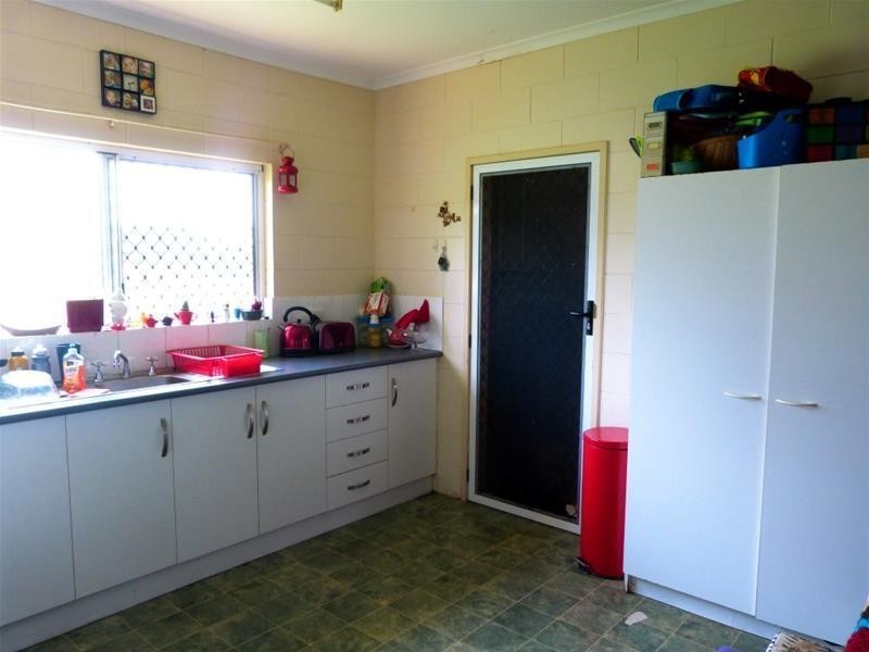 7 Glasgow Street, El Arish QLD 4855