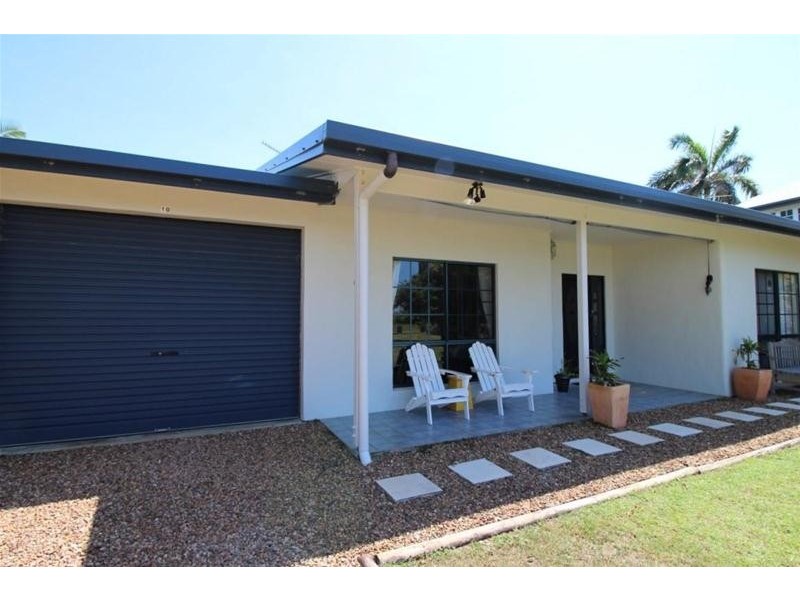 10 Conch Street, Mission Beach QLD 4852