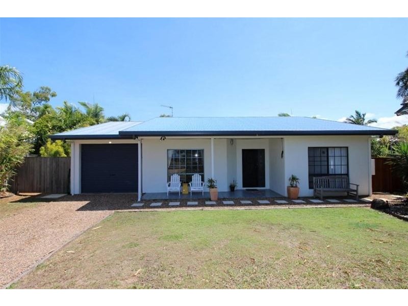 10 Conch Street, Mission Beach QLD 4852