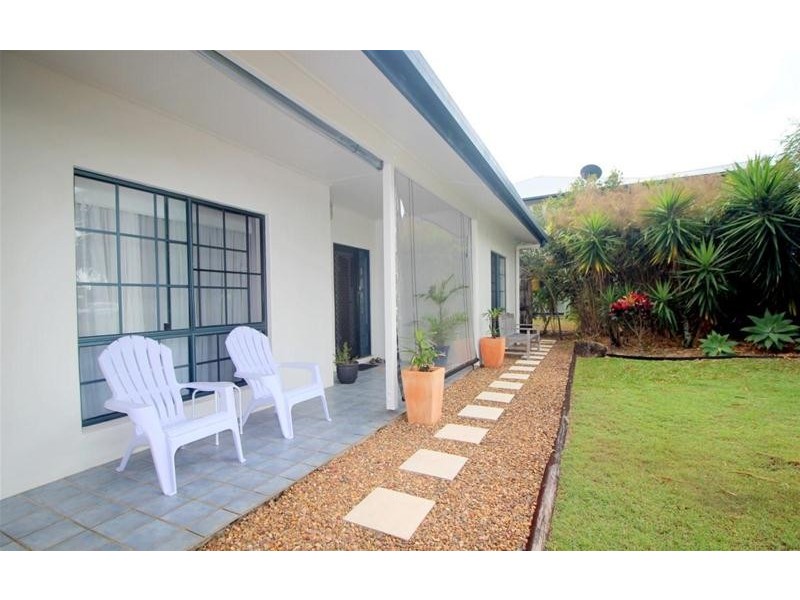 10 Conch Street, Mission Beach QLD 4852
