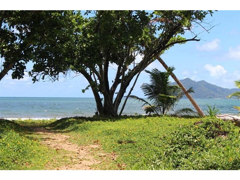 14 Koda Street, Wongaling Beach QLD 4852