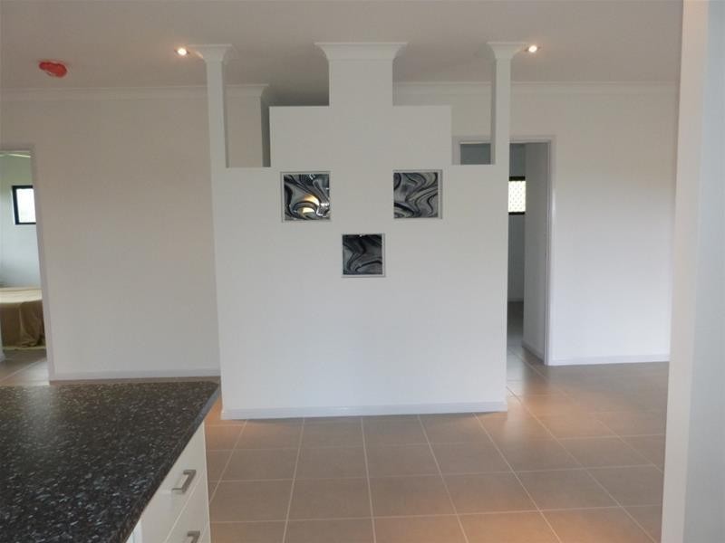 9 Glasgow Street, El Arish QLD 4855