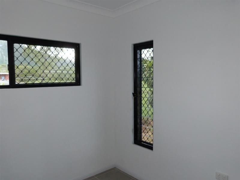 9 Glasgow Street, El Arish QLD 4855