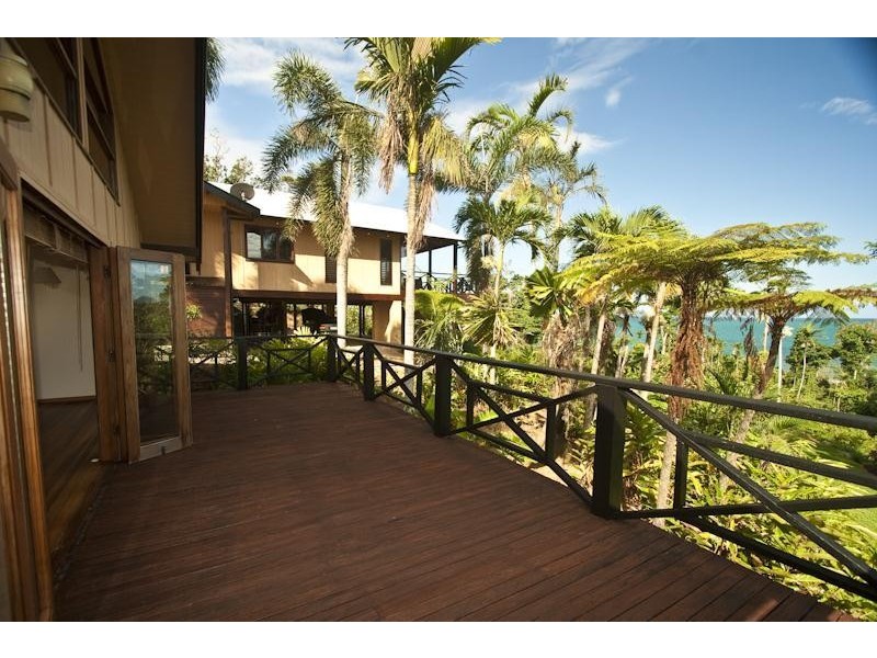 193 Alexander Drive, Mission Beach QLD 4852