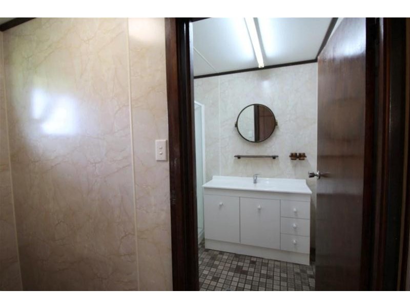 8 Harman Lane, Feluga QLD 4854